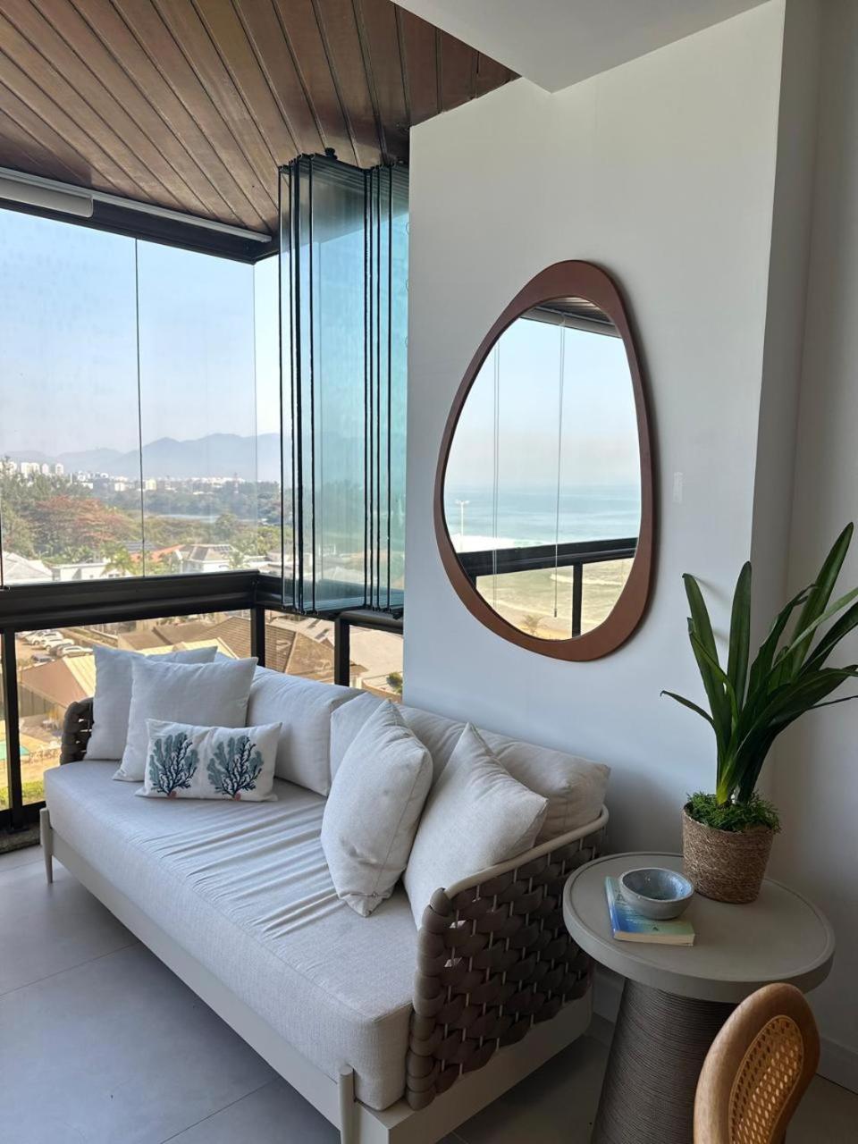 Lindo Apto No Melhor Lugar Da Barra Da Tijuca! Com Uma Vista De Tirar O Folego, Frente Para O Mar! Totalmente Equipado E Decorado Ao Lado Dos Melhores Hoteis E Quiosques Da Barra! Portaria 24H, Piscina, Sauna, Jacuzzi, Academia, Garagem, Wi-Fi, Lavan Rio de Janeiro Exteriör bild